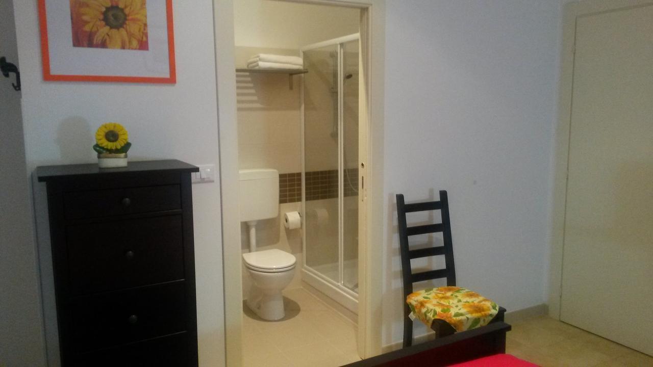 La Casa In Campagna Bed and Breakfast Cossignano Εξωτερικό φωτογραφία