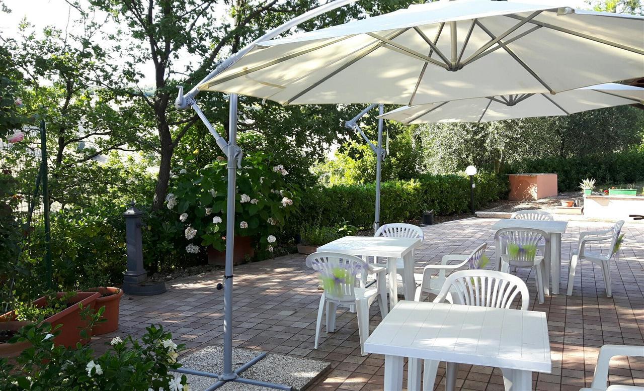 La Casa In Campagna Bed and Breakfast Cossignano Εξωτερικό φωτογραφία
