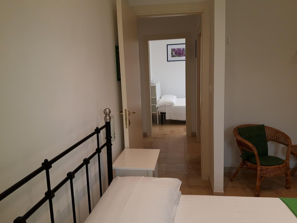 La Casa In Campagna Bed and Breakfast Cossignano Εξωτερικό φωτογραφία